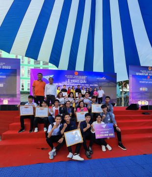 Chúc mừng sinh viên khoa CNTT đạt giải nhất cấp quốc gia cuộc thi Startup Kite 2022