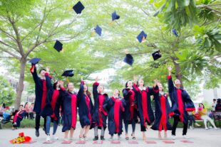 ĐĂNG KÝ DỰ LỄ TỐT NGHIỆP NGÀY 15/10/2023