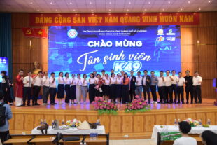 Tổng kết Chương trình “Chào đón Tân sinh viên Khóa 49 & Trao học bổng năm học 2025–2026” của Khoa CNTT